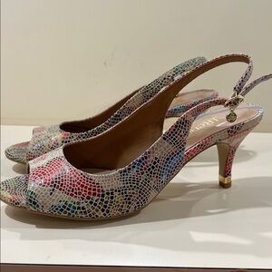 Dressy J. Renee stylish, comfortable Gardenroad shoes size 9.5M - brand new